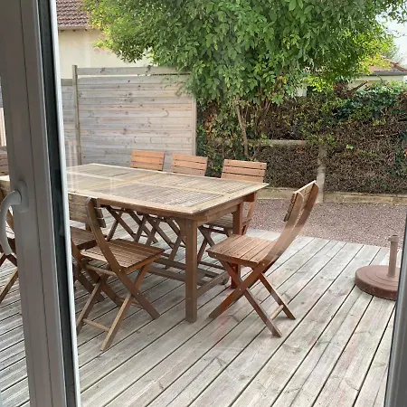 Prázdninový dům Maison Recente A 200m De La Plage